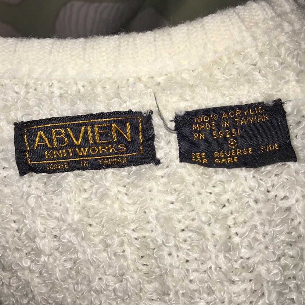 Sweater🎄🌹 - Picture 5 of 5
